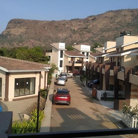 Villa At Lonavala - Saga Montana Exteriör bild